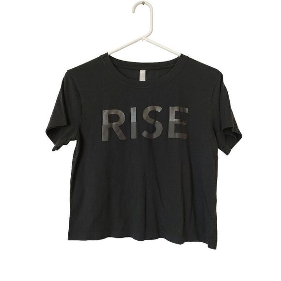 Athleta Women's Size XS Black "Rise" Cropped Short Sleeve T-Shirt Athletic - Picture 1 of 7